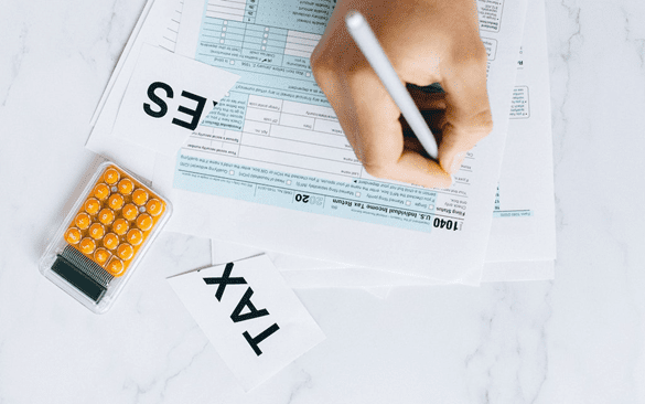 maximum profit and loss of a Put Debit Spread