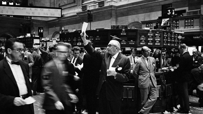 Traders on the floor of the New York Stock Exchange
