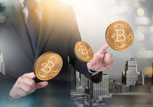 How to Day Trade Crypto: Tips, Risks, and Best Practices