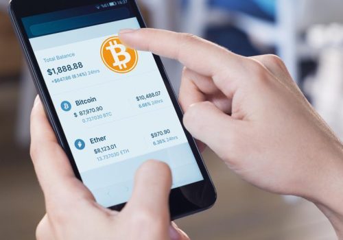 Should I Buy Bitcoin Now? Expert Insights on Timing Your Investment