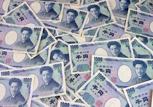 GBP/JPY Slips to 184.00 Amid BoJ’s Hawkish Sentiment